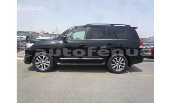 Buy Import Toyota Land Cruiser Black Car in Import - Dubai in Marquesas Buy Import Toyota Land Cruiser Black Car in Import - Dubai in Marquesas