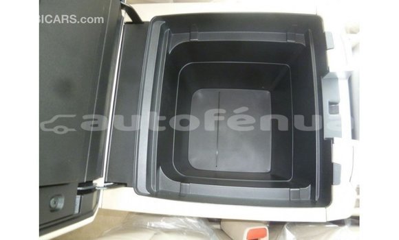 Buy Import Toyota Land Cruiser Black Car in Import - Dubai in Marquesas Buy Import Toyota Land Cruiser Black Car in Import - Dubai in Marquesas