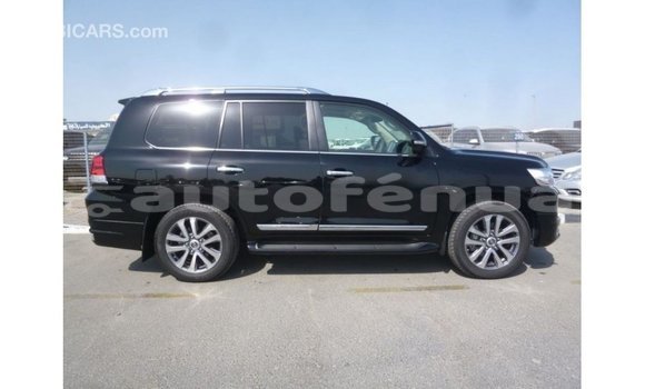Buy Import Toyota Land Cruiser Black Car in Import - Dubai in Marquesas Buy Import Toyota Land Cruiser Black Car in Import - Dubai in Marquesas