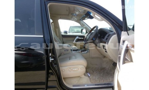 Buy Import Toyota Land Cruiser Black Car in Import - Dubai in Marquesas Buy Import Toyota Land Cruiser Black Car in Import - Dubai in Marquesas
