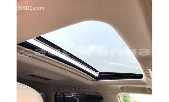 Buy Import Toyota Land Cruiser White Car in Import - Dubai in Marquesas Buy Import Toyota Land Cruiser White Car in Import - Dubai in Marquesas