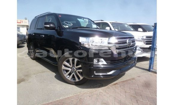 Acheter Import Voiture Toyota Land Cruiser Noir à Import - Dubai, Marquesas