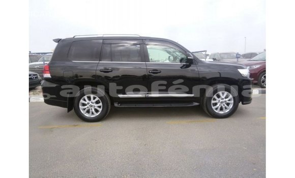 Buy Import Toyota Land Cruiser Black Car in Import - Dubai in Marquesas Buy Import Toyota Land Cruiser Black Car in Import - Dubai in Marquesas