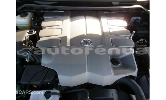 Buy Import Toyota Land Cruiser Black Car in Import - Dubai in Marquesas Buy Import Toyota Land Cruiser Black Car in Import - Dubai in Marquesas