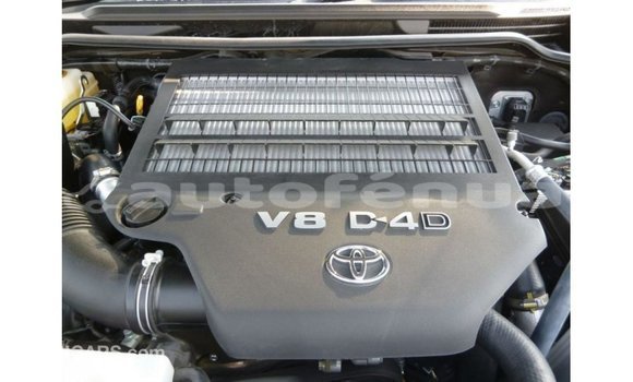 Buy Import Toyota Land Cruiser Black Car in Import - Dubai in Marquesas Buy Import Toyota Land Cruiser Black Car in Import - Dubai in Marquesas