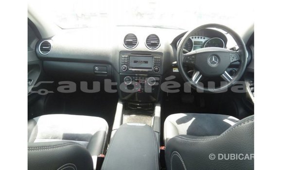 Buy Import Mercedes-Benz 190 Black Car in Import - Dubai in Marquesas Buy Import Mercedes-Benz 190 Black Car in Import - Dubai in Marquesas