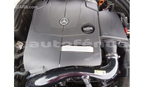 Buy Import Mercedes-Benz 190 Black Car in Import - Dubai in Marquesas Buy Import Mercedes-Benz 190 Black Car in Import - Dubai in Marquesas