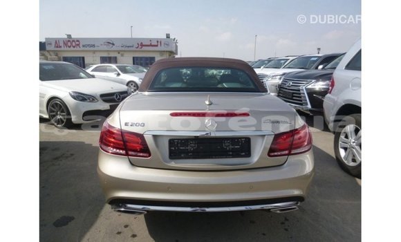 Buy Import Mercedes-Benz 200 Other Car in Import - Dubai in Marquesas Buy Import Mercedes-Benz 200 Other Car in Import - Dubai in Marquesas