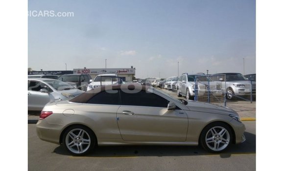 Buy Import Mercedes-Benz 200 Other Car in Import - Dubai in Marquesas Buy Import Mercedes-Benz 200 Other Car in Import - Dubai in Marquesas