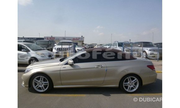 Buy Import Mercedes-Benz 200 Other Car in Import - Dubai in Marquesas Buy Import Mercedes-Benz 200 Other Car in Import - Dubai in Marquesas