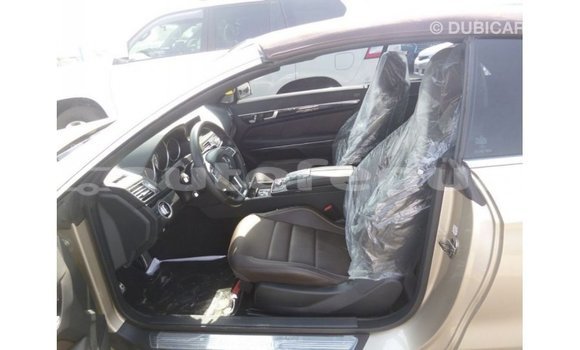 Buy Import Mercedes-Benz 200 Other Car in Import - Dubai in Marquesas Buy Import Mercedes-Benz 200 Other Car in Import - Dubai in Marquesas