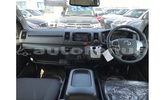 Buy Import Toyota Hiace White Car in Import - Dubai in Marquesas Buy Import Toyota Hiace White Car in Import - Dubai in Marquesas