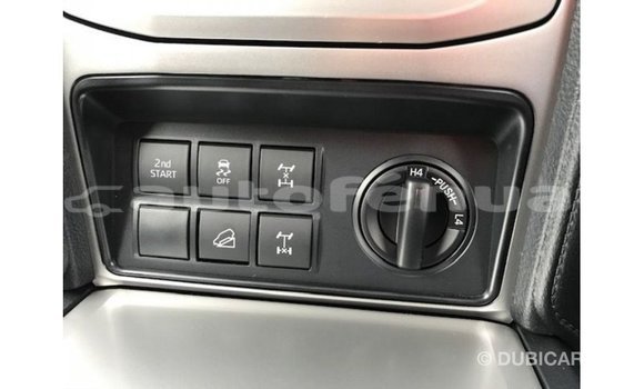 Buy Import Toyota Prado White Car in Import - Dubai in Marquesas Buy Import Toyota Prado White Car in Import - Dubai in Marquesas