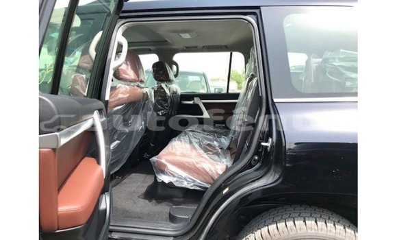 Acheter Import Voiture Toyota Land Cruiser Noir à Import - Dubai, Marquesas Acheter Import Voiture Toyota Land Cruiser Noir à Import - Dubai, Marquesas