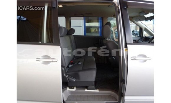 Buy Import Toyota Voxy Other Car in Import - Dubai in Marquesas Buy Import Toyota Voxy Other Car in Import - Dubai in Marquesas