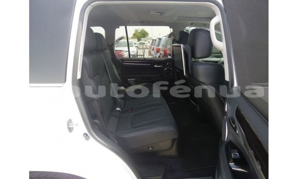Buy Import Lexus LX White Car in Import - Dubai in Marquesas Buy Import Lexus LX White Car in Import - Dubai in Marquesas