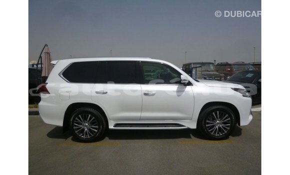 Buy Import Lexus LX White Car in Import - Dubai in Marquesas Buy Import Lexus LX White Car in Import - Dubai in Marquesas