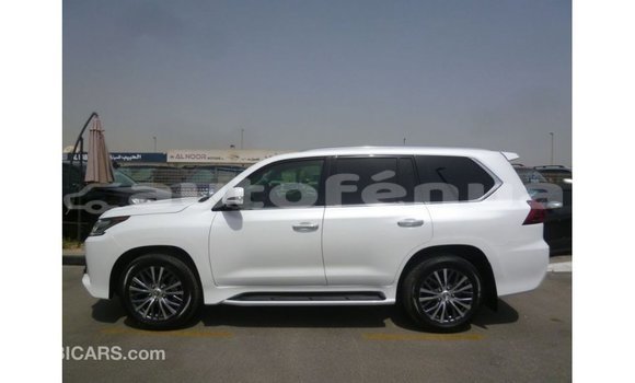 Buy Import Lexus LX White Car in Import - Dubai in Marquesas Buy Import Lexus LX White Car in Import - Dubai in Marquesas