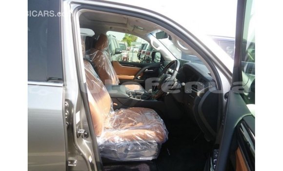 Acheter Import Voiture Lexus LX Autre à Import - Dubai, Marquesas Acheter Import Voiture Lexus LX Autre à Import - Dubai, Marquesas