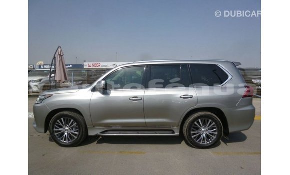 Acheter Import Voiture Lexus LX Autre à Import - Dubai, Marquesas Acheter Import Voiture Lexus LX Autre à Import - Dubai, Marquesas