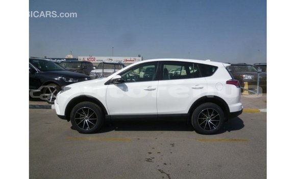 Buy Import Toyota 4Runner White Car in Import - Dubai in Marquesas Buy Import Toyota 4Runner White Car in Import - Dubai in Marquesas