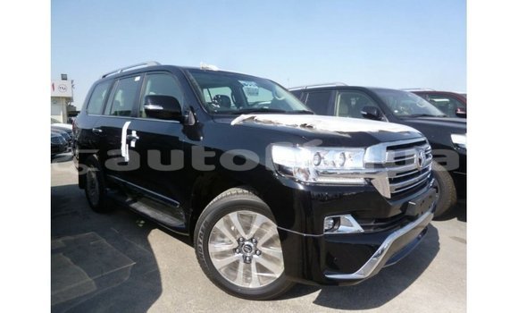 Acheter Import Voiture Toyota Land Cruiser Noir à Import - Dubai, Marquesas
