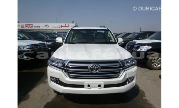 Buy Import Toyota Land Cruiser White Car in Import - Dubai in Marquesas Buy Import Toyota Land Cruiser White Car in Import - Dubai in Marquesas