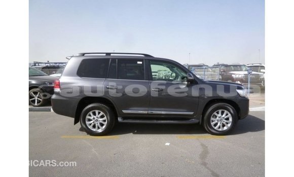 Buy Import Toyota Land Cruiser Other Car in Import - Dubai in Marquesas Buy Import Toyota Land Cruiser Other Car in Import - Dubai in Marquesas