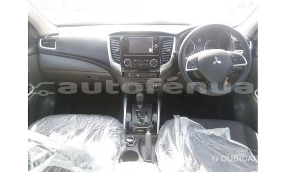 Acheter Import Voiture Mitsubishi i Autre à Import - Dubai, Marquesas Acheter Import Voiture Mitsubishi i Autre à Import - Dubai, Marquesas
