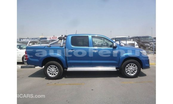 Acheter Import Voiture Toyota Hilux Bleu à Import - Dubai, Marquesas Acheter Import Voiture Toyota Hilux Bleu à Import - Dubai, Marquesas