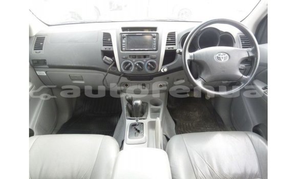 Buy Import Toyota Hilux Blue Car in Import - Dubai in Marquesas Buy Import Toyota Hilux Blue Car in Import - Dubai in Marquesas