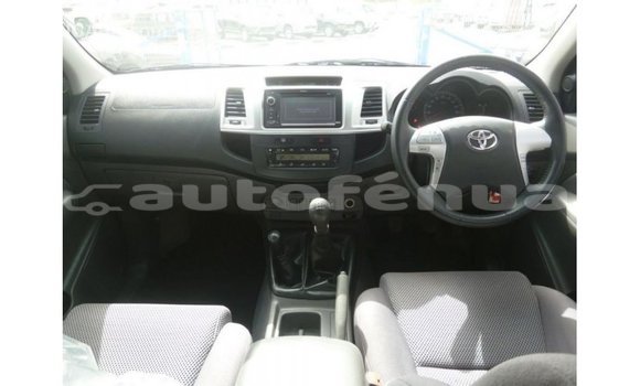 Buy Import Toyota Hilux White Car in Import - Dubai in Marquesas Buy Import Toyota Hilux White Car in Import - Dubai in Marquesas