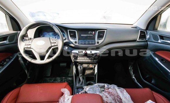 Buy Import Hyundai Tucson White Car in Import - Dubai in Marquesas Buy Import Hyundai Tucson White Car in Import - Dubai in Marquesas