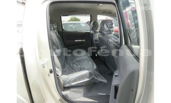 Buy Import Toyota Hilux Other Car in Import - Dubai in Marquesas Buy Import Toyota Hilux Other Car in Import - Dubai in Marquesas