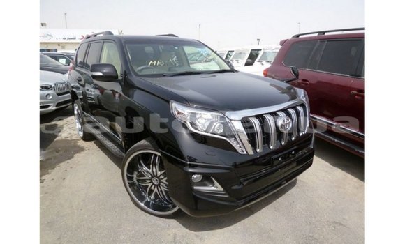 Acheter Import Voiture Toyota Prado Noir à Import - Dubai, Marquesas