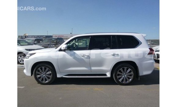 Buy Import Lexus LX White Car in Import - Dubai in Marquesas Buy Import Lexus LX White Car in Import - Dubai in Marquesas