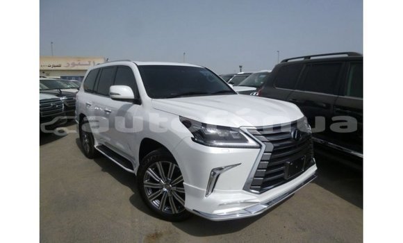 Buy Import Lexus LX White Car in Import - Dubai in Marquesas Buy Import Lexus LX White Car in Import - Dubai in Marquesas