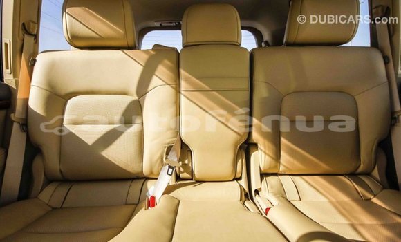 Acheter Import Voiture Toyota Land Cruiser Blanc à Import - Dubai, Marquesas Acheter Import Voiture Toyota Land Cruiser Blanc à Import - Dubai, Marquesas