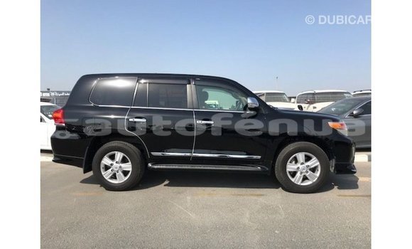 Buy Import Toyota Land Cruiser Black Car in Import - Dubai in Marquesas Buy Import Toyota Land Cruiser Black Car in Import - Dubai in Marquesas