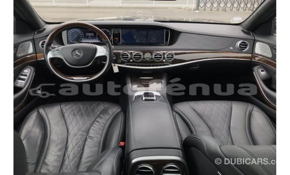 Buy Import Mercedes-Benz 190 Black Car in Import - Dubai in Marquesas Buy Import Mercedes-Benz 190 Black Car in Import - Dubai in Marquesas