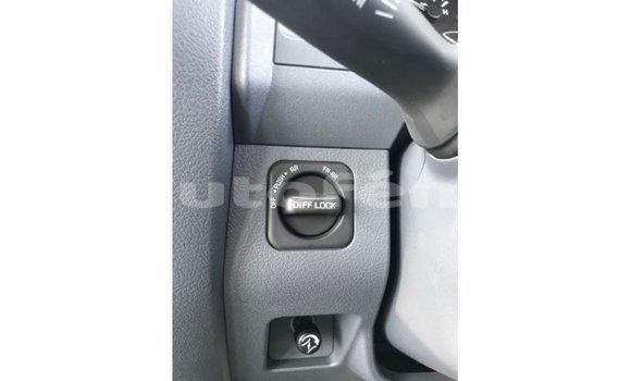 Buy Import Toyota Land Cruiser White Car in Import - Dubai in Marquesas Buy Import Toyota Land Cruiser White Car in Import - Dubai in Marquesas