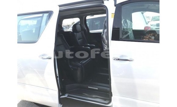 Buy Import Toyota Vellfire White Car in Import - Dubai in Marquesas Buy Import Toyota Vellfire White Car in Import - Dubai in Marquesas