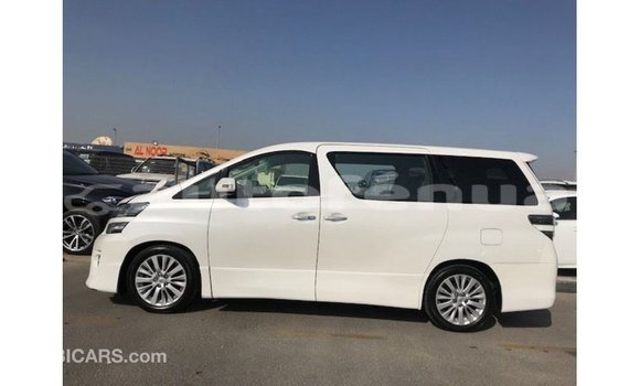 Buy Import Toyota Vellfire White Car in Import - Dubai in Marquesas Buy Import Toyota Vellfire White Car in Import - Dubai in Marquesas