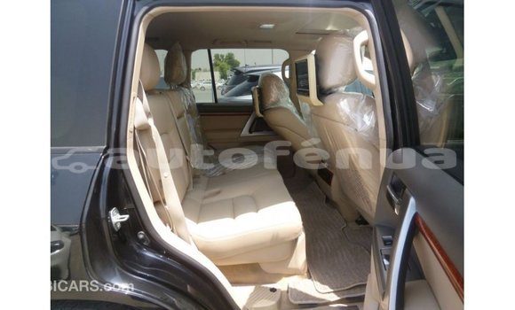 Buy Import Toyota Land Cruiser Black Car in Import - Dubai in Marquesas Buy Import Toyota Land Cruiser Black Car in Import - Dubai in Marquesas