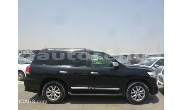 Buy Import Toyota Land Cruiser Black Car in Import - Dubai in Marquesas Buy Import Toyota Land Cruiser Black Car in Import - Dubai in Marquesas
