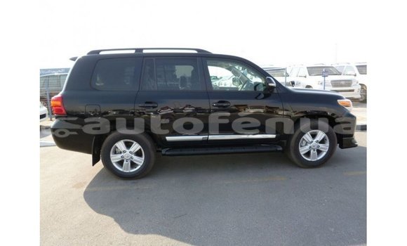 Buy Import Toyota Land Cruiser Black Car in Import - Dubai in Marquesas Buy Import Toyota Land Cruiser Black Car in Import - Dubai in Marquesas
