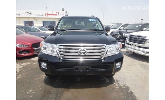 Acheter Import Voiture Toyota Land Cruiser Noir à Import - Dubai, Marquesas Acheter Import Voiture Toyota Land Cruiser Noir à Import - Dubai, Marquesas