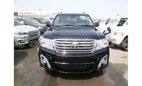 Buy Import Toyota Land Cruiser Black Car in Import - Dubai in Marquesas Buy Import Toyota Land Cruiser Black Car in Import - Dubai in Marquesas