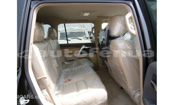 Buy Import Toyota Land Cruiser Black Car in Import - Dubai in Marquesas Buy Import Toyota Land Cruiser Black Car in Import - Dubai in Marquesas