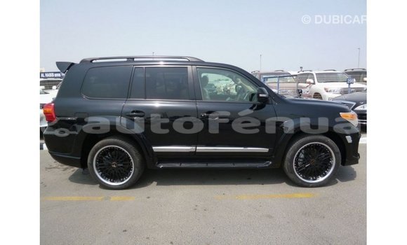 Buy Import Toyota Land Cruiser Black Car in Import - Dubai in Marquesas Buy Import Toyota Land Cruiser Black Car in Import - Dubai in Marquesas